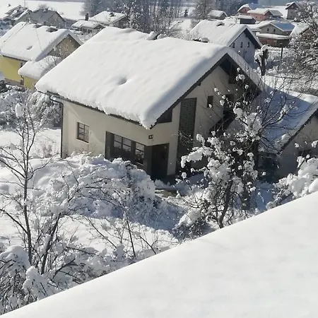Fewo Pauline Apartment Reisach